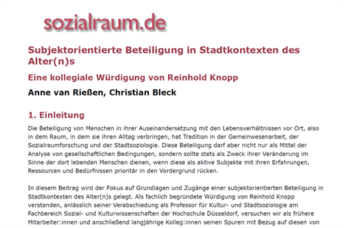 Auf dem Bild ist ein Online-Artikel von sozialraum.de abgebildet.
Überschrift ist in einem gedeckten Rotton gehalten und der Fließtext in schwarz.