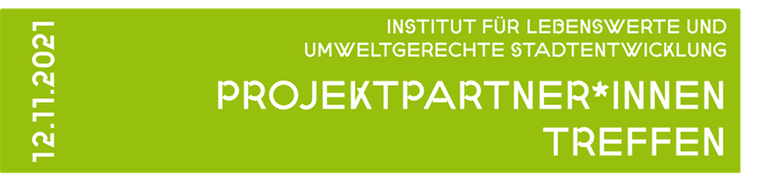 Das Logo besteht aus einem grünen Hintergrund auf dem mit weißer Schrift Projektpartner*innen-Treffen abgebildet ist.